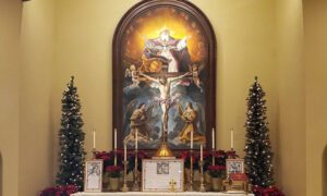 cropped-cropped-cropped-Altar-1.jpg